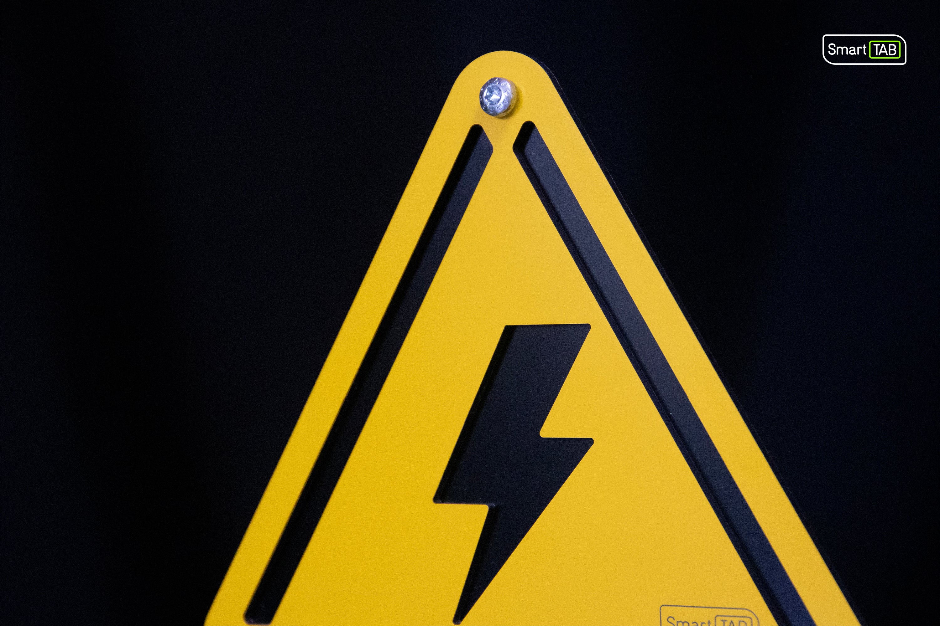 Premium safety sign “Warning: Electricity” W012 – Exclusive SmartTAB Design – CNC-Milled Aluminum Composite