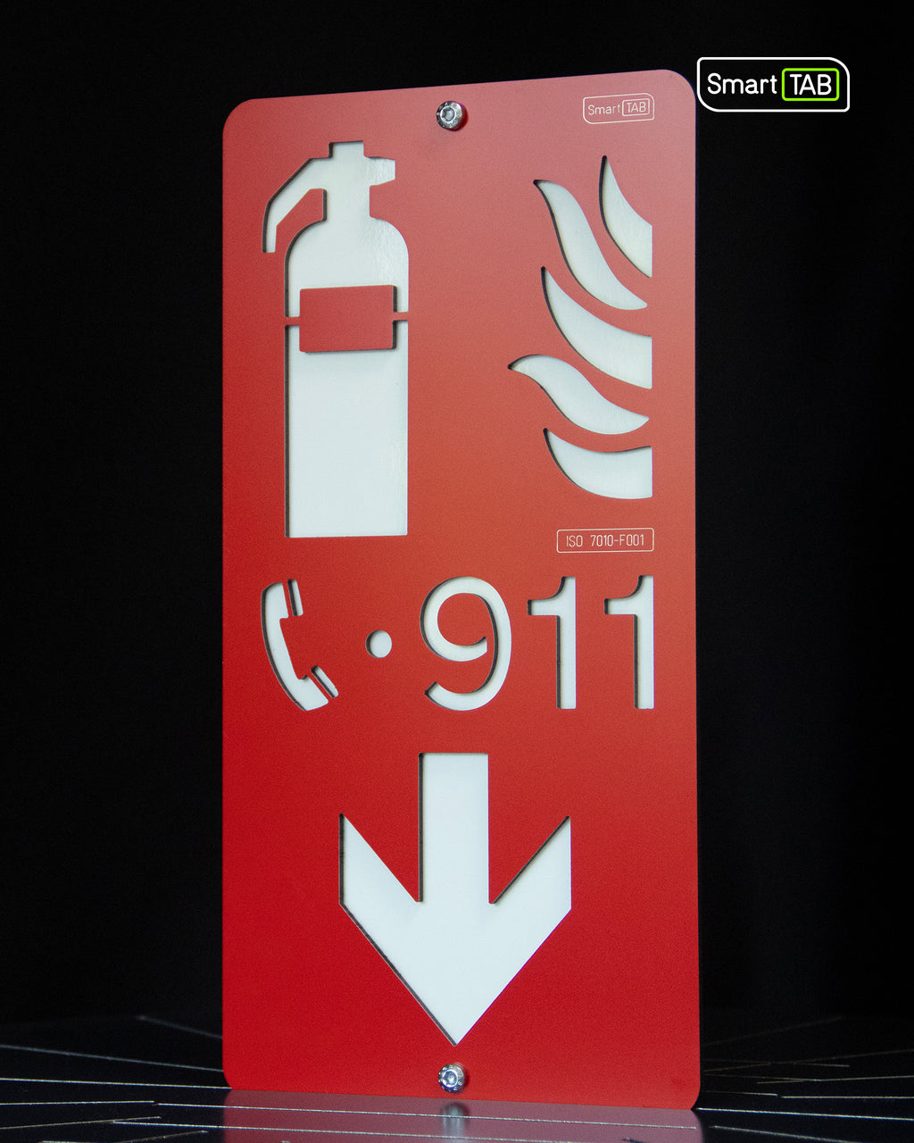 Premium safety sign “Fire Extinguisher” ISO 7010 F001 – CNC-Milled Aluminum Composite with Photoluminescent Effect