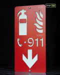 Premium safety sign “Fire Extinguisher” ISO 7010 F001 – CNC-Milled Aluminum Composite with Photoluminescent Effect
