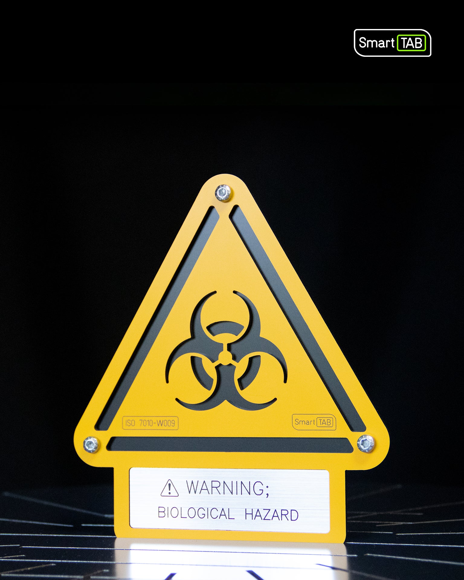 Premium safety sign “Biological Hazard” ISO 7010 W009 – CNC-Milled Aluminum Composite
